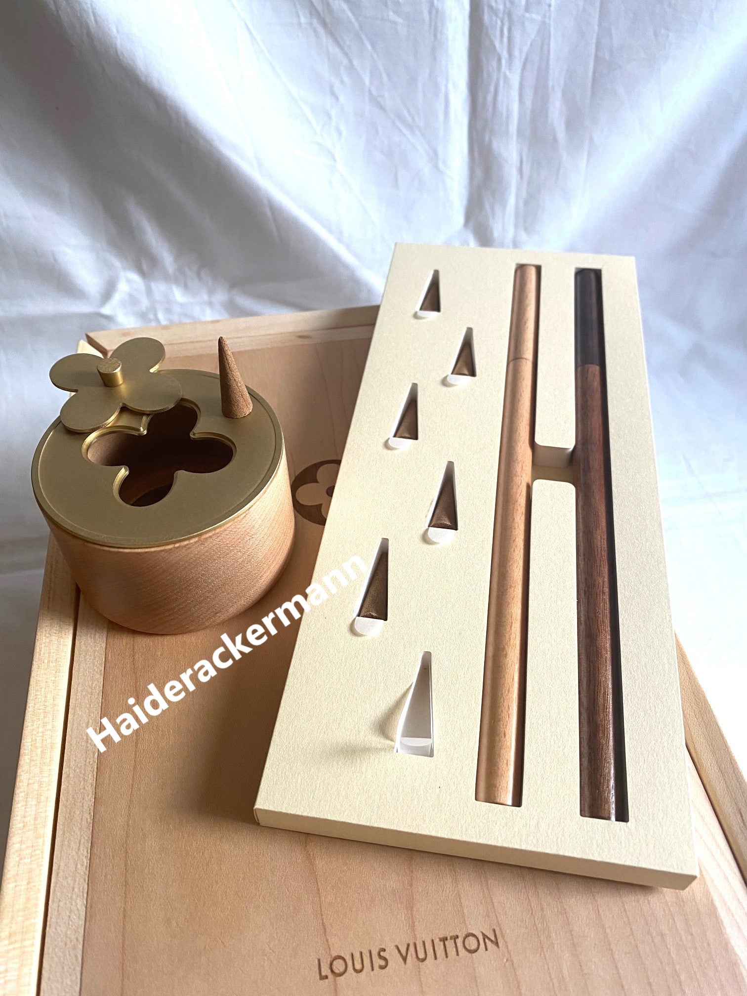 Louis Vuitton 2023 Mid-Autumn festival Four Treasures of the Study stationery wooden box set