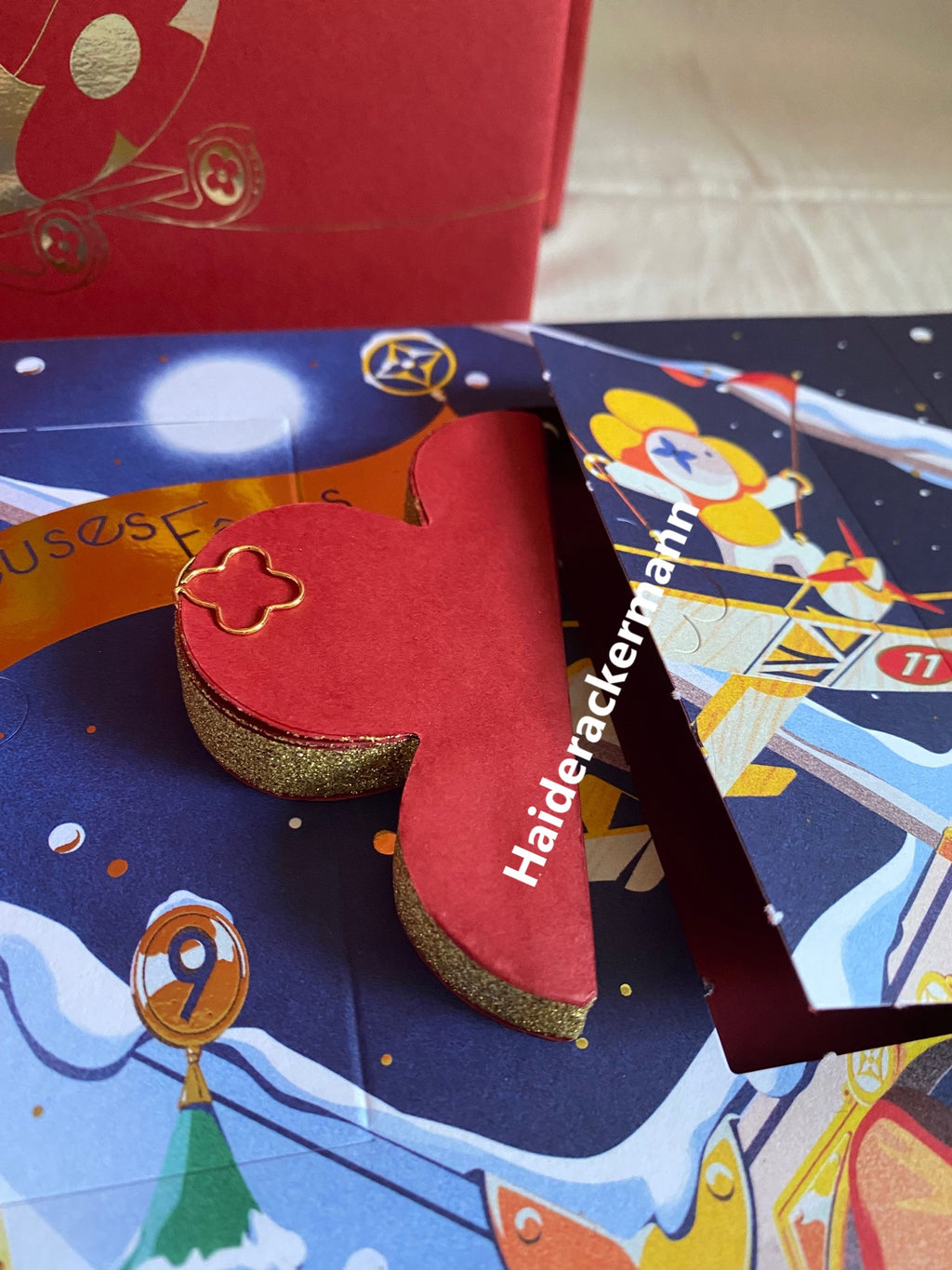 Louis Vuitton 2023 Christmas ornament calendar with trunk design