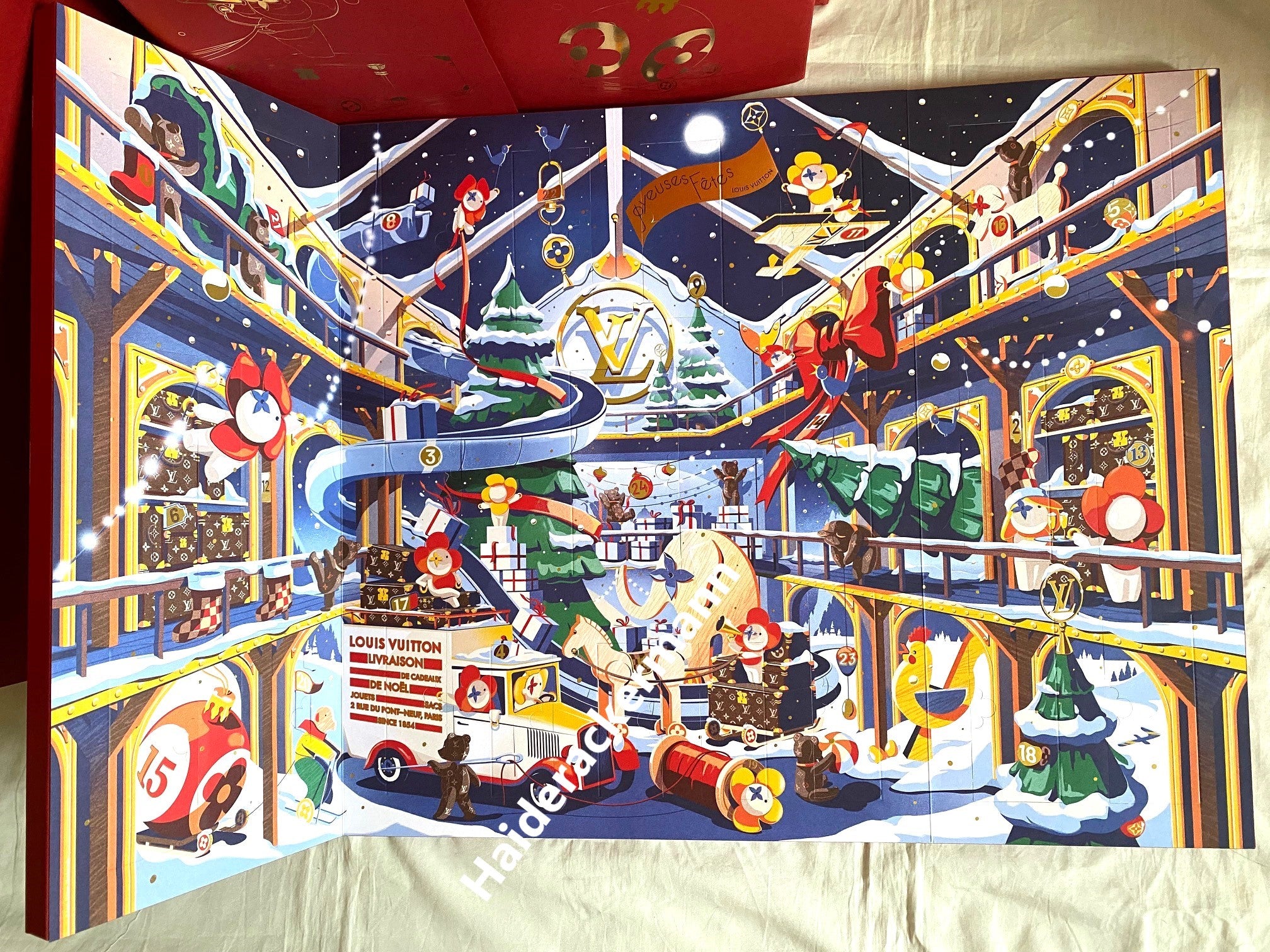 Louis Vuitton 2023 Christmas ornament calendar with trunk design