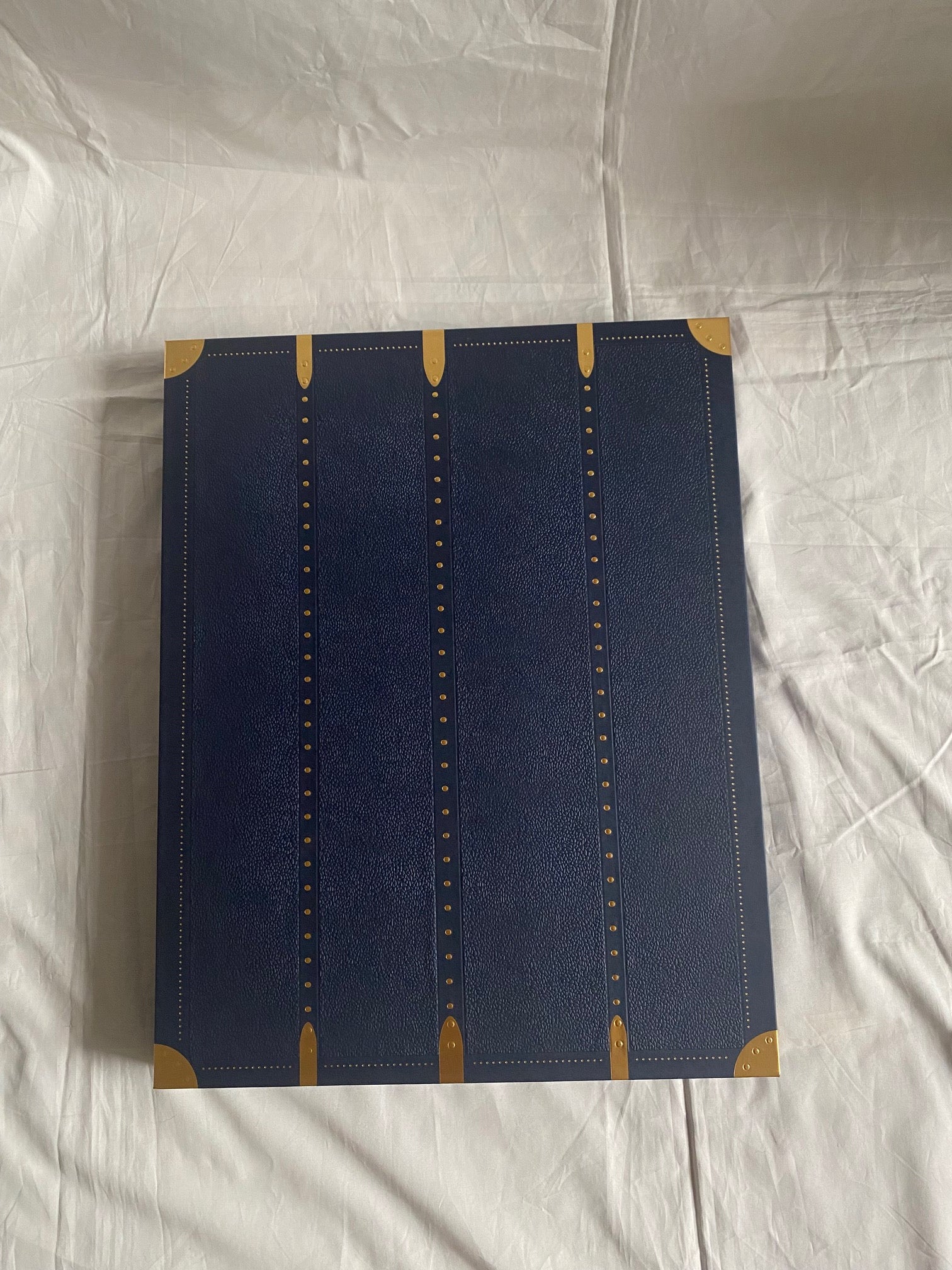 Louis Vuitton 2024 Christmas ornament calendar with trunk design