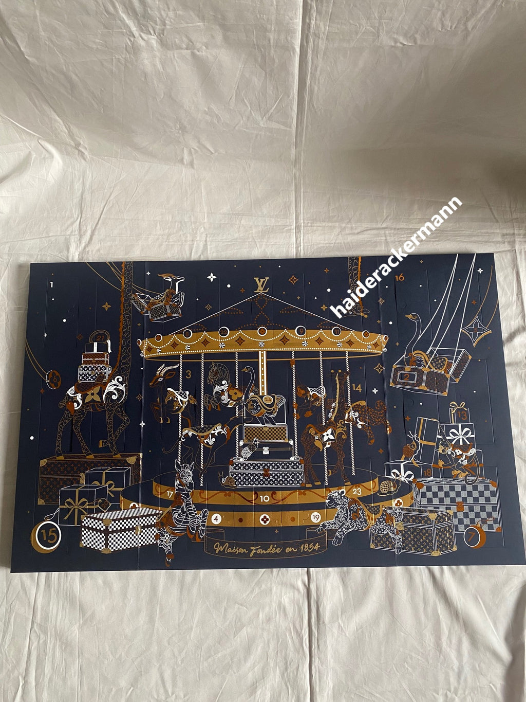 Louis Vuitton 2024 Christmas ornament calendar with trunk design