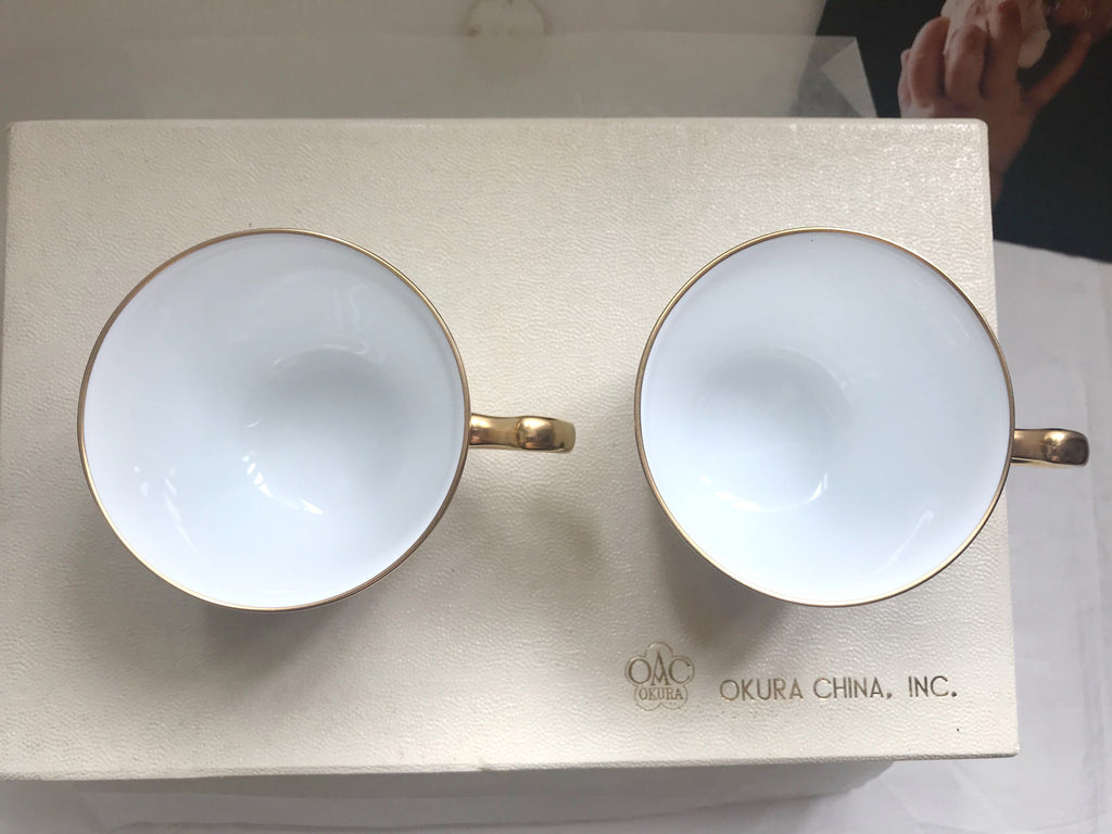 Louis Vuitton 2007 Nagoya store opening X Okura China porcelain tea cups box set