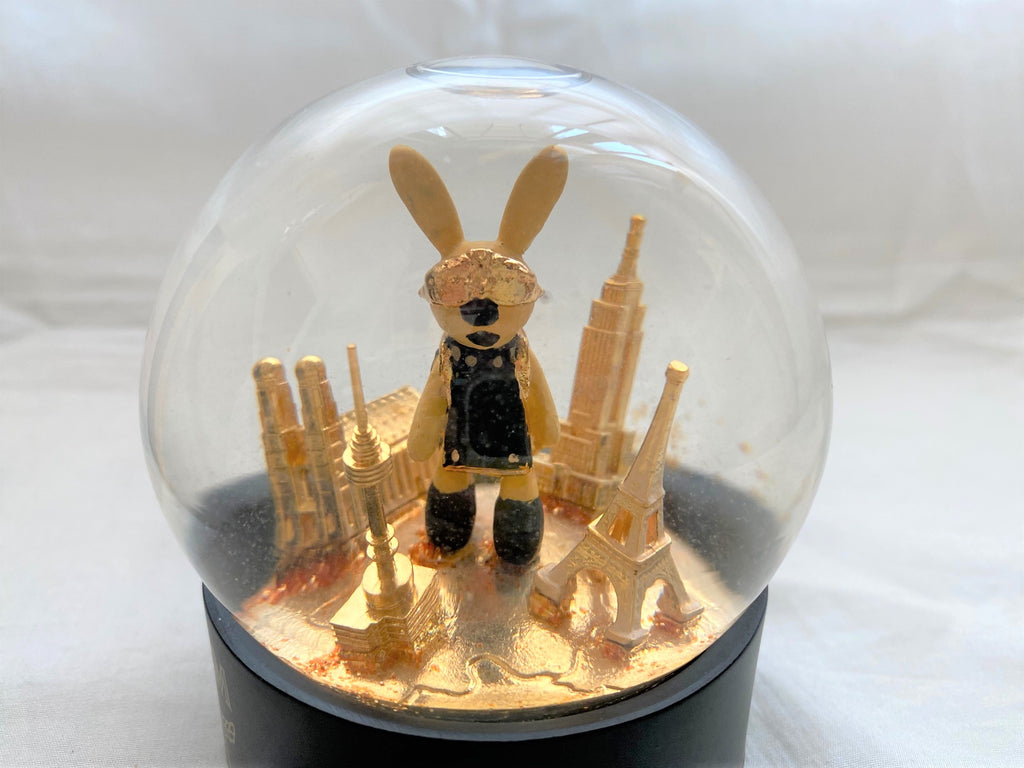 MCM 2016 Christmas rabbit snow globe