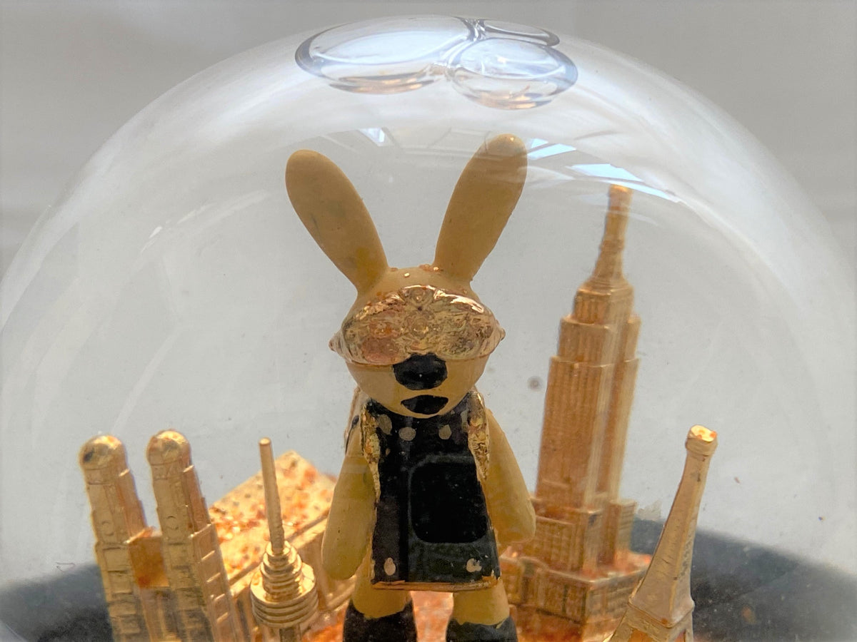 MCM 2016 Christmas rabbit snow globe