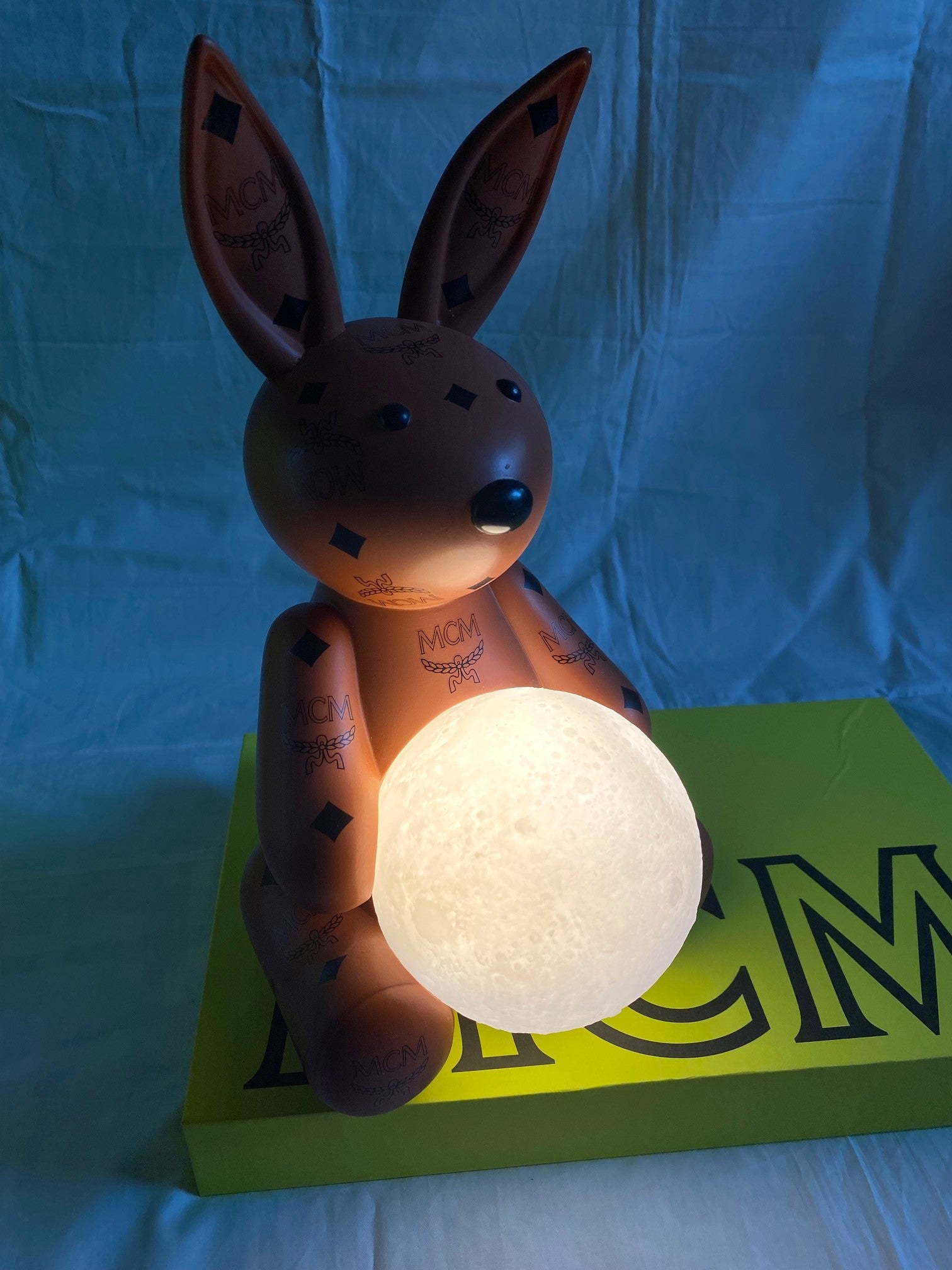 MCM 2022 Mid-Autumn festival visteos monogram rabbit moon lamp