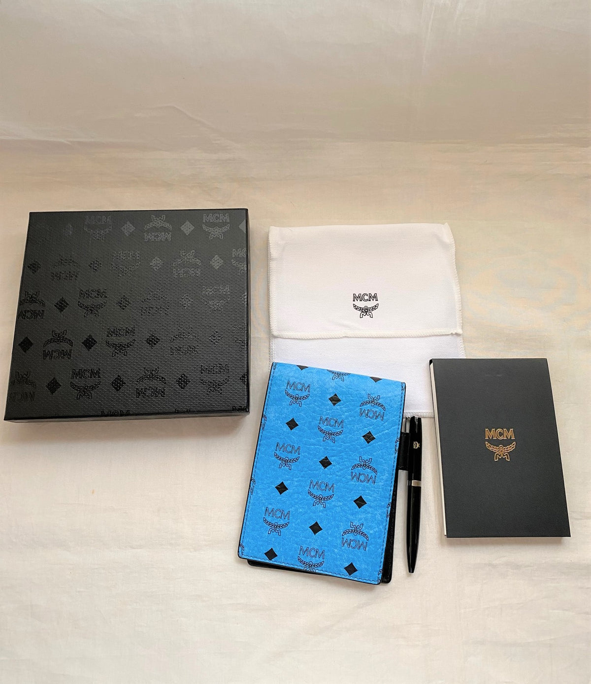 MCM notepad with visetos monogram leather holder & ballpoint pen