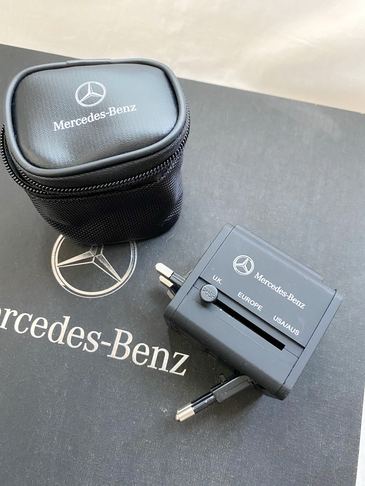Mercedes-Benz travel kit box set