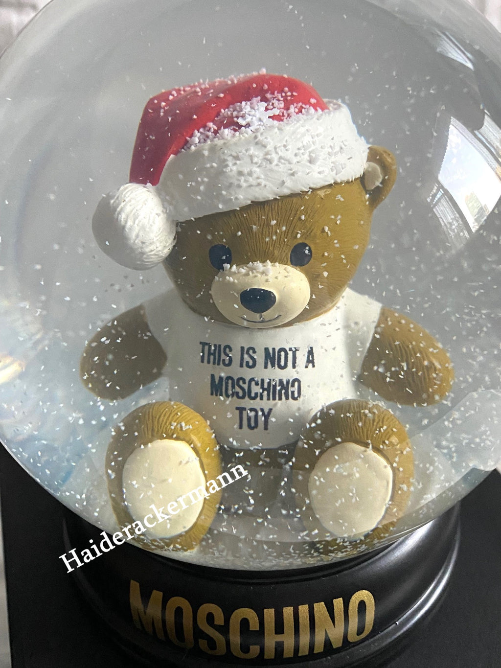 Moschino 2022 Christmas teddy bear snow globe