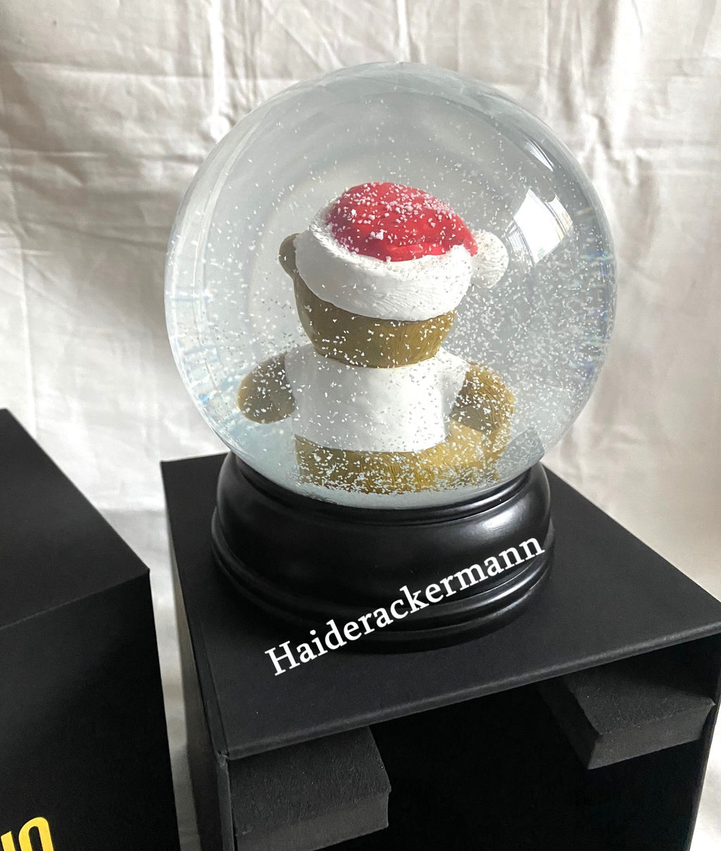 Moschino 2022 Christmas teddy bear snow globe