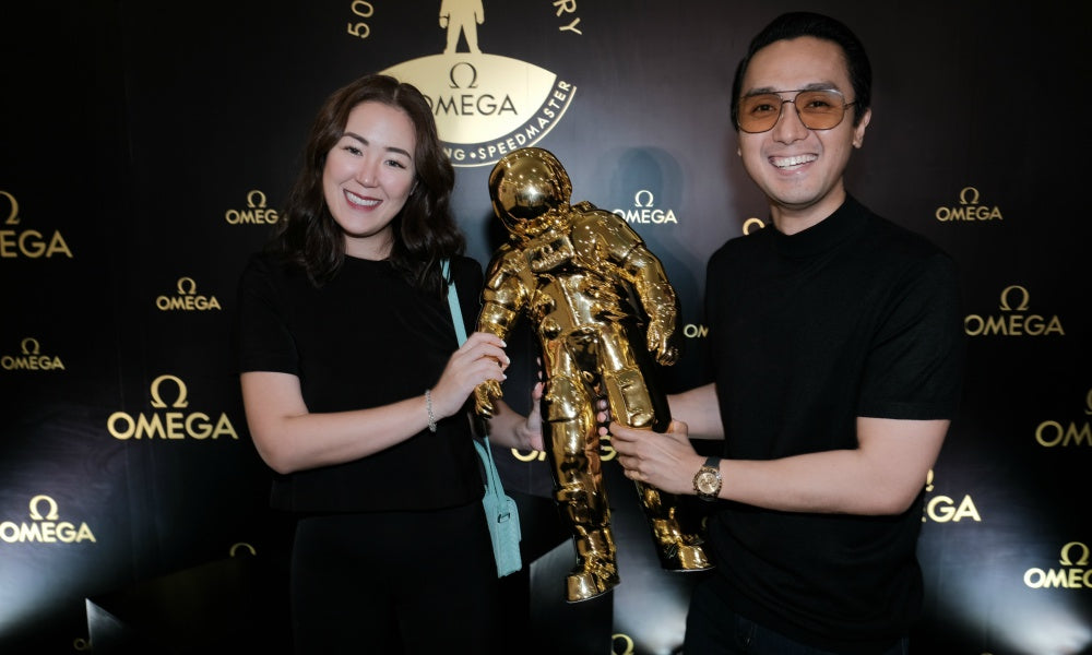 Omega 50th anniversary of Apollo 11 Moon Landing 70cm gold astronaut