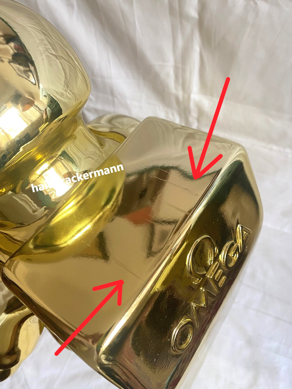 Omega 50th anniversary of Apollo 11 Moon Landing 70cm gold astronaut