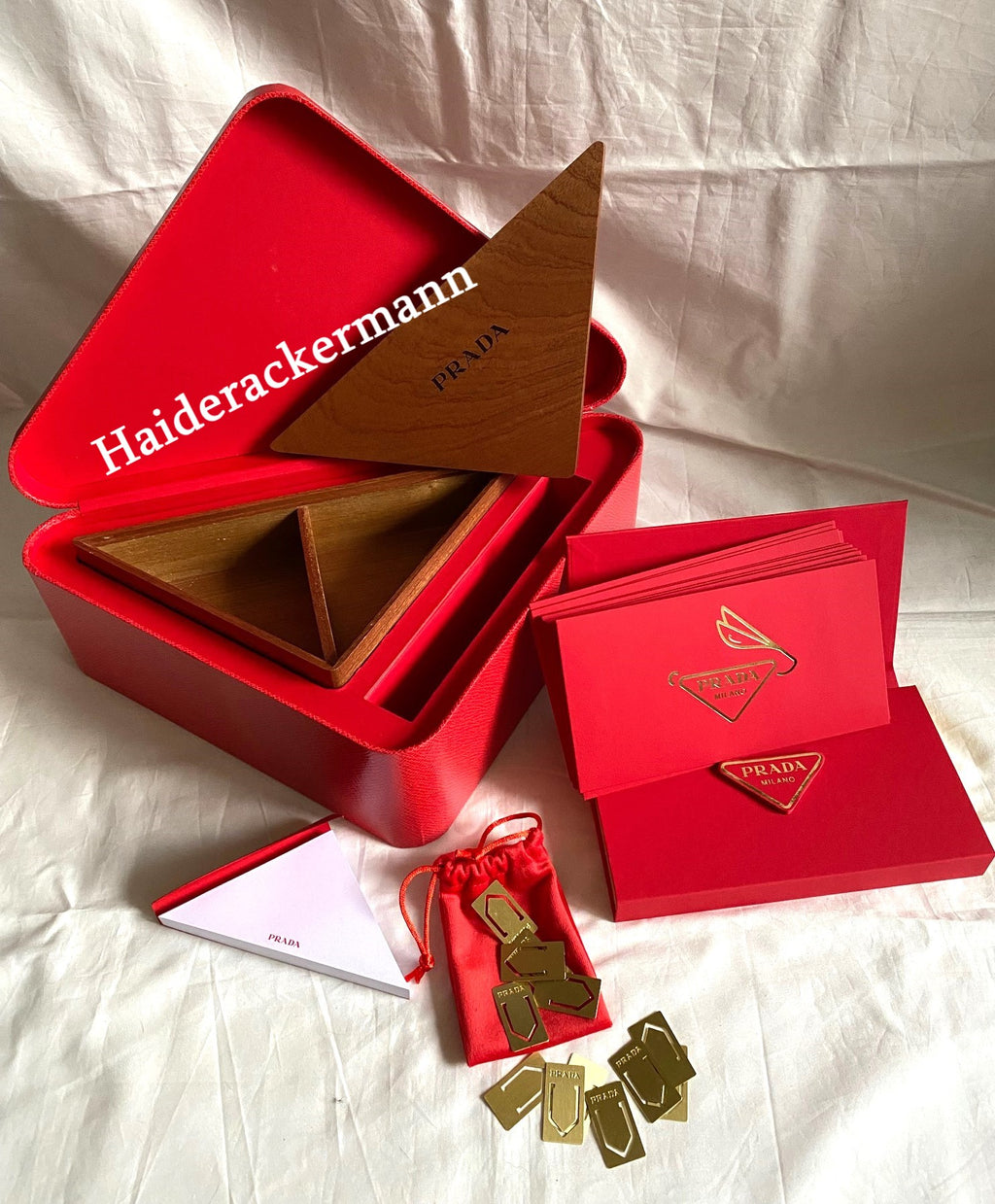 Prada 2023 bookmarks memo red envelopes & wood triangle box set
