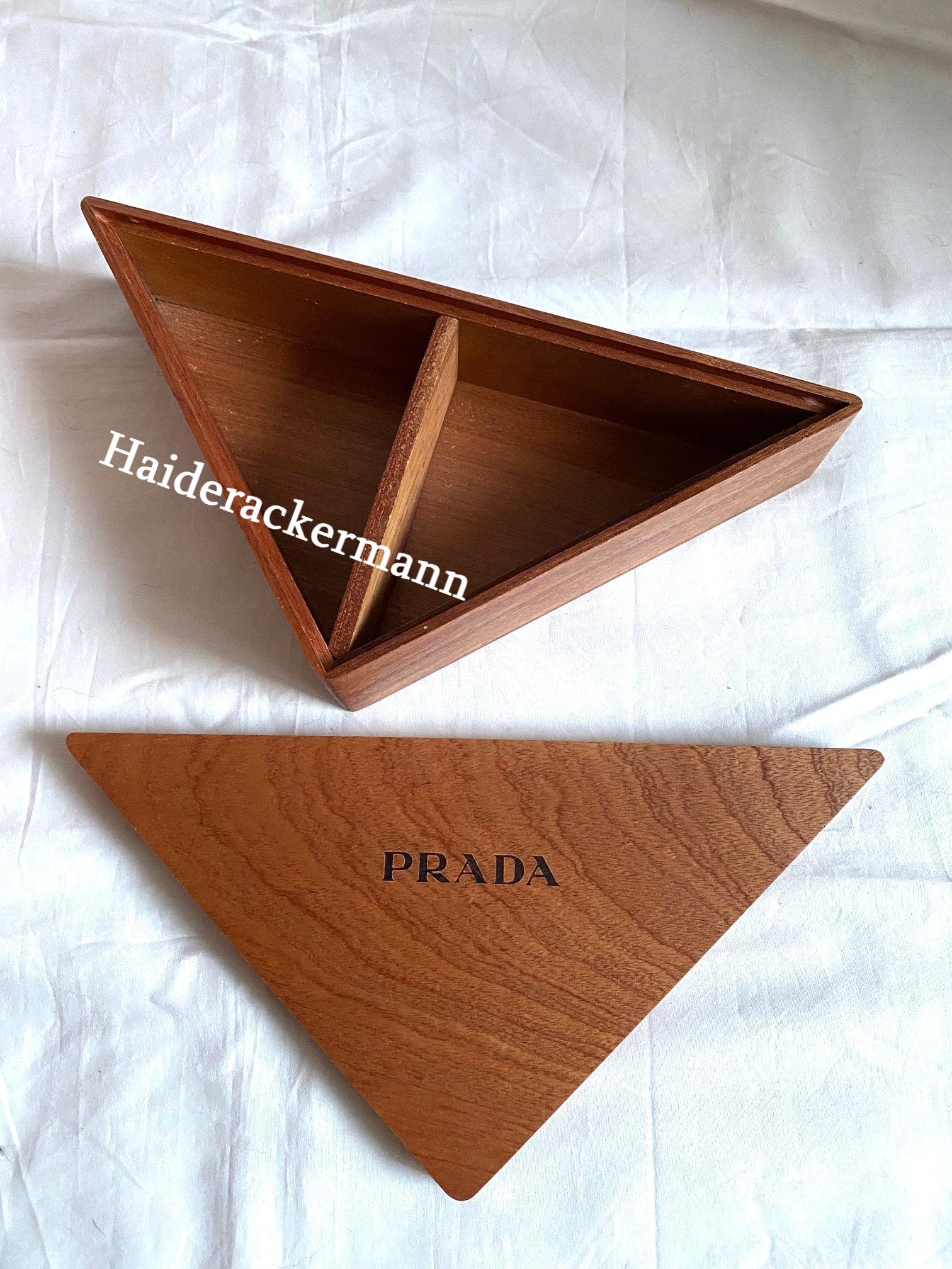 Prada 2023 bookmarks memo red envelopes & wood triangle box set