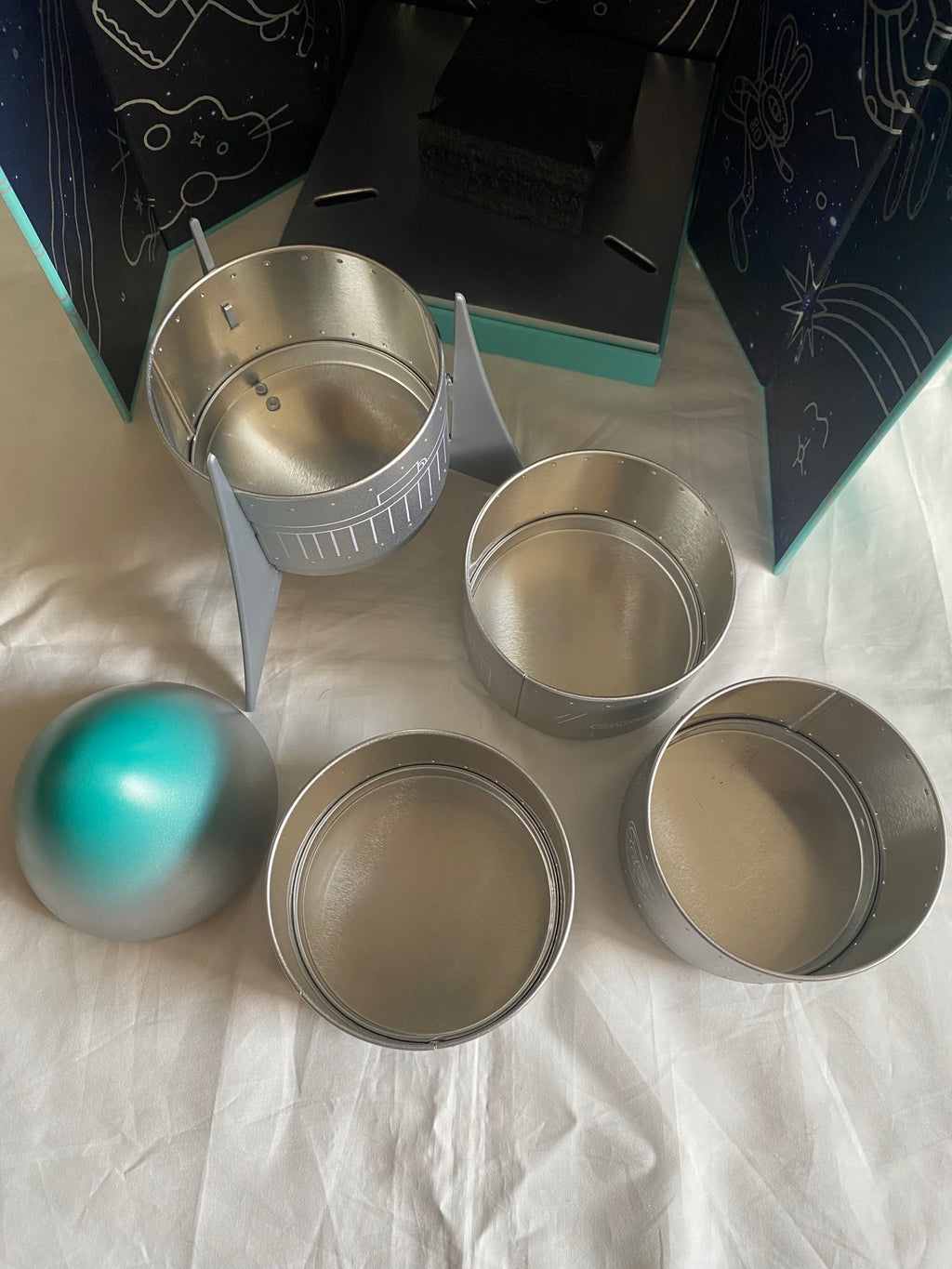 Tiffany & Co 2021 Mid-Autumn festival bunny moon cartoon rocket