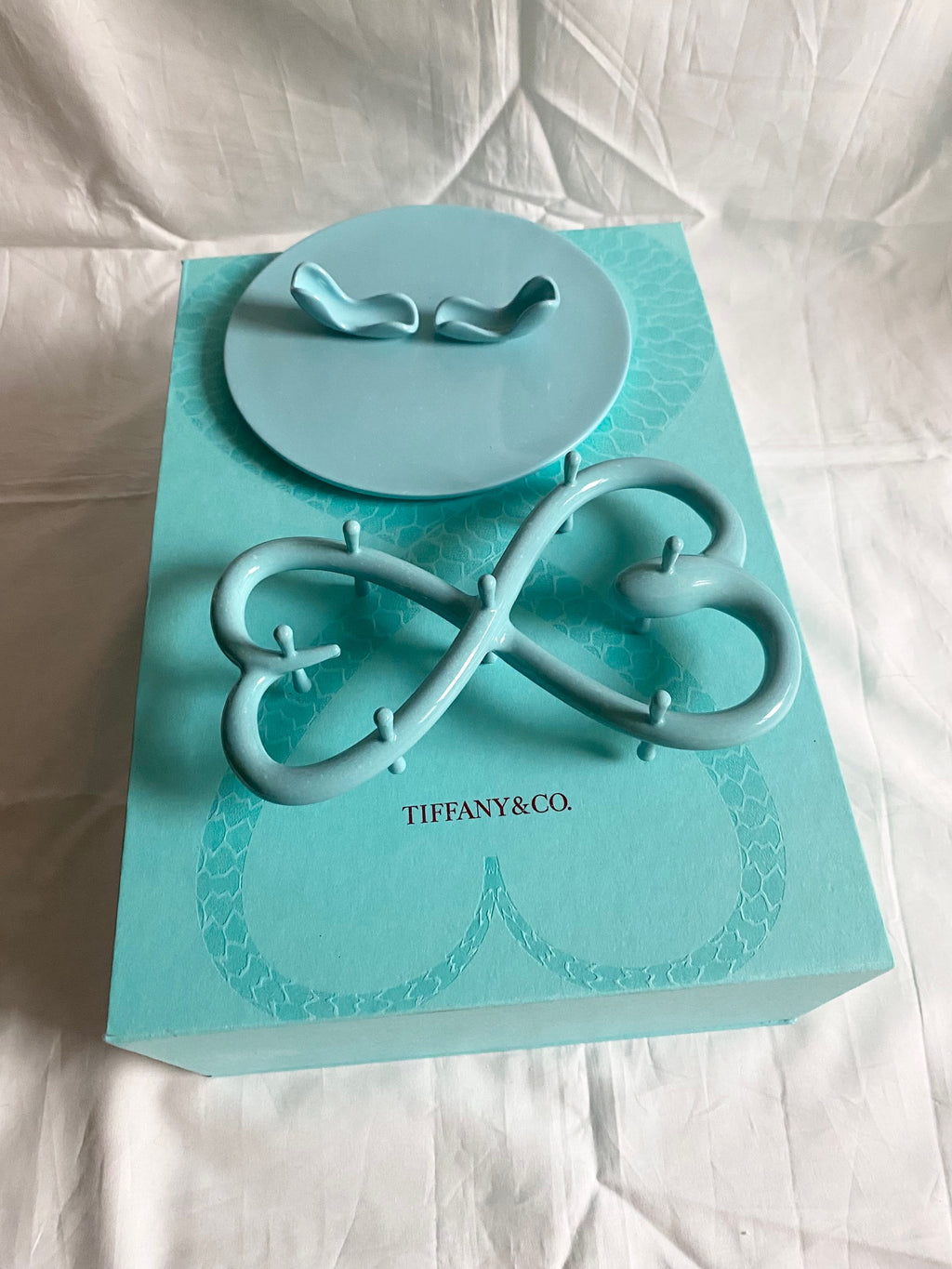 Tiffany & Co 2025 Chinese New Year snake heart ceramic jewelry hanger