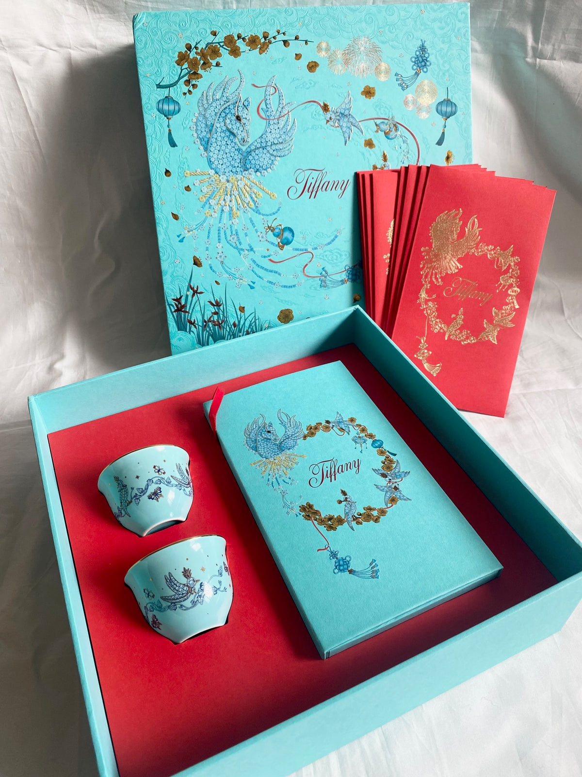 Tiffany & Co 2026 bird on a rock ceramic tea cups & red packet box set