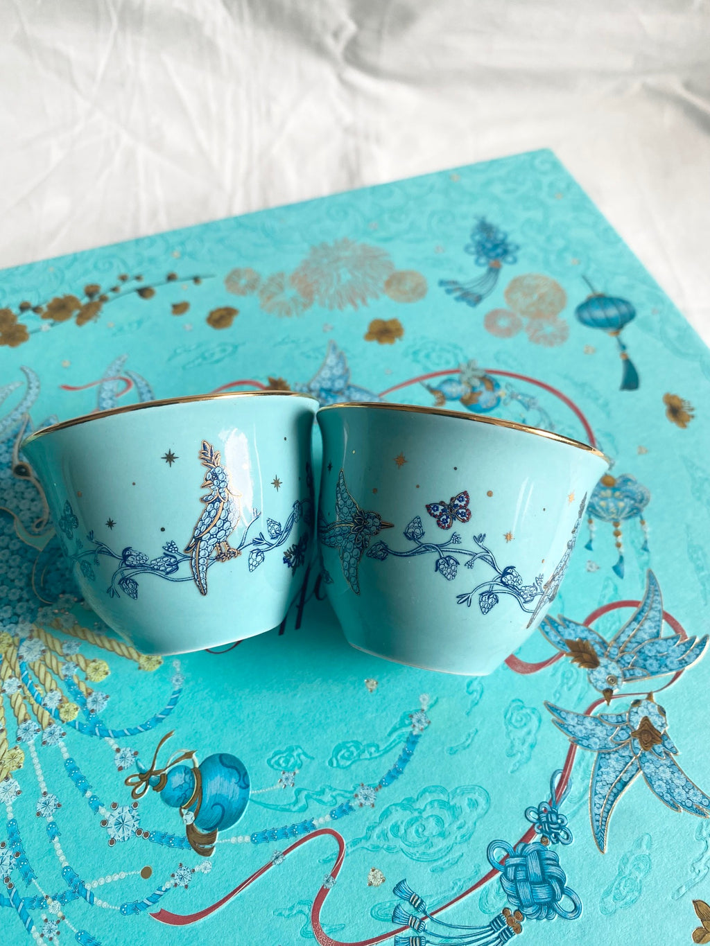 Tiffany & Co 2026 bird on a rock ceramic tea cups & red packet box set