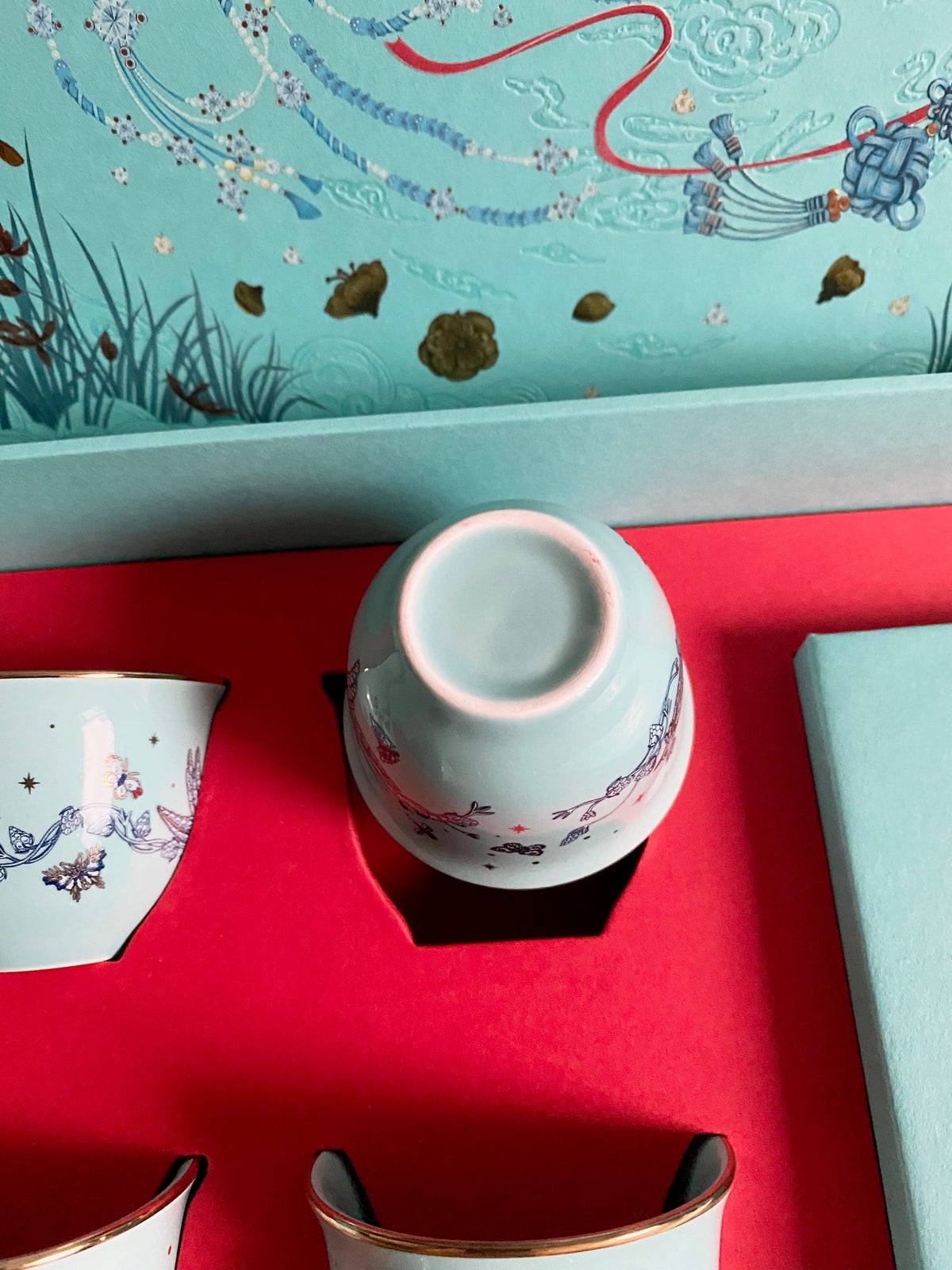 Tiffany & Co 2026 Chinese New Year bird on a rock ceramic cups & red packet box set