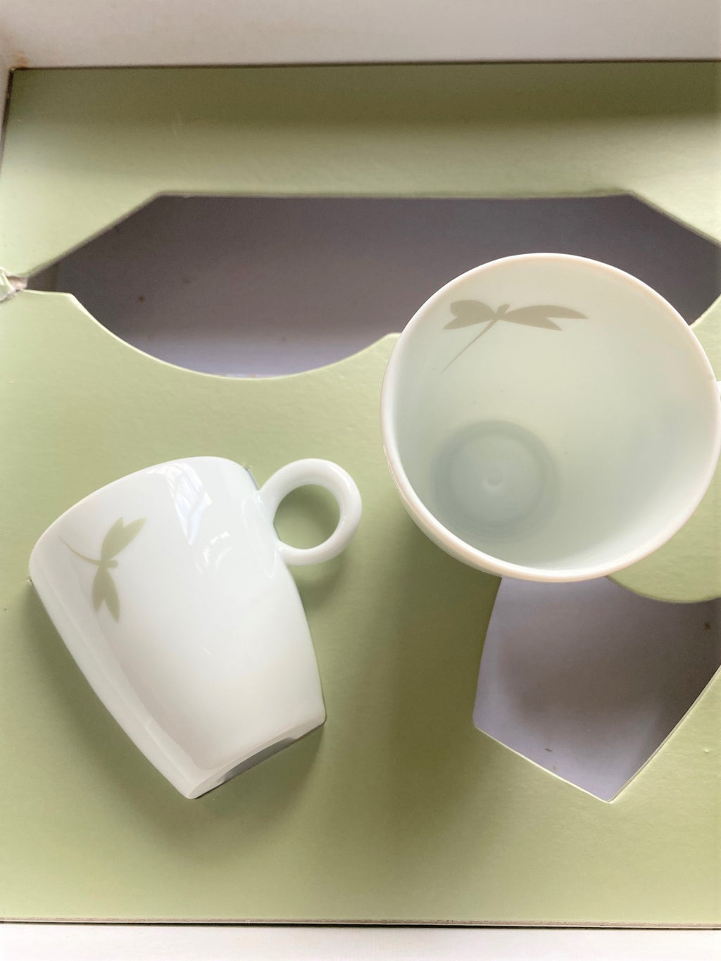 Van Cleef & Arpels vintage dragonfly motif porcelain cups & plate box set