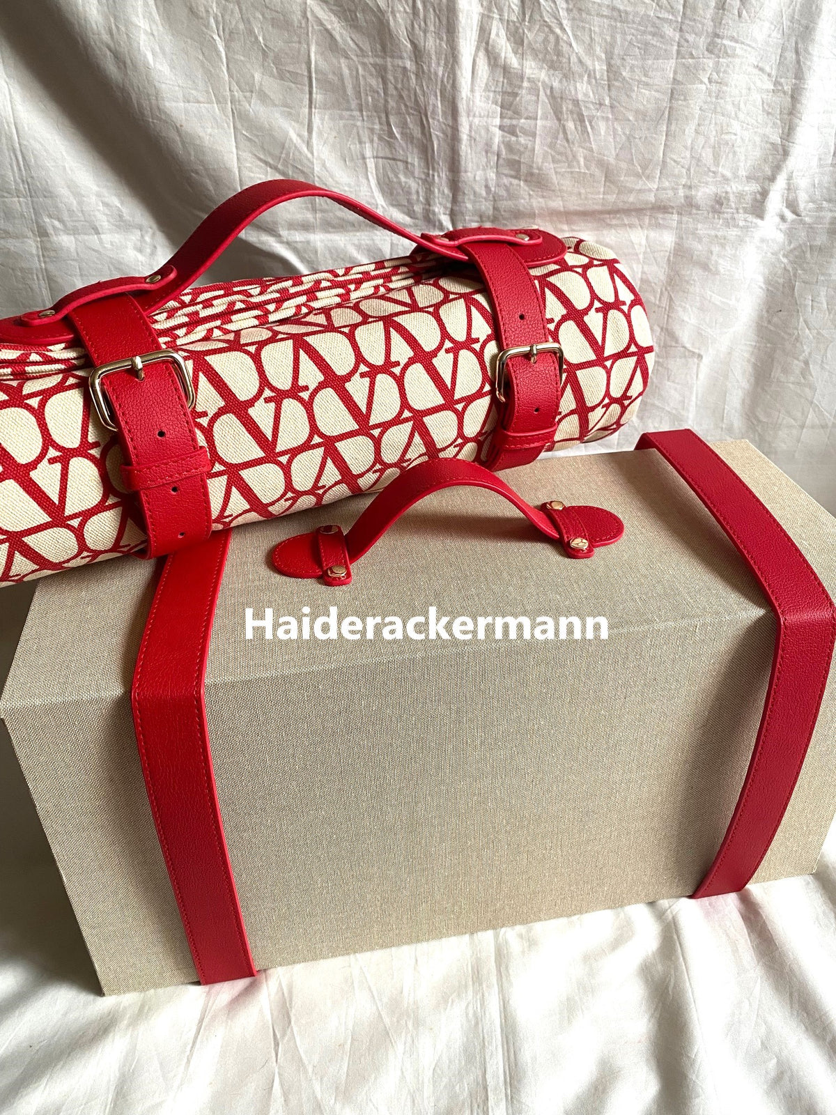 VALENTINO 2023 monogram picnic blanket