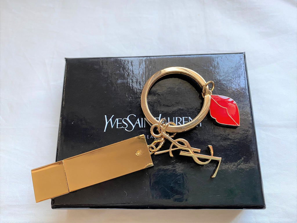 YSL Beaute 2021 Yves Saint Laurent 4GB usb keyring with lip charm