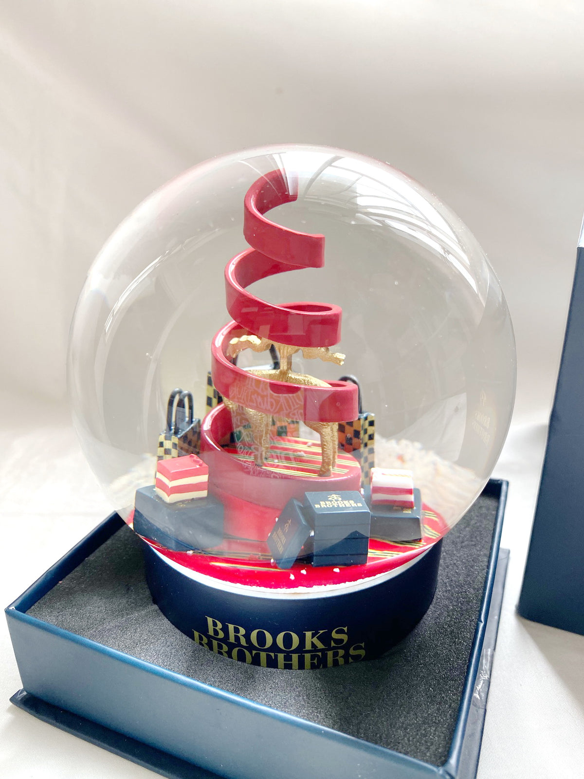 Brooks Brothers 2019 Christmas snow globe