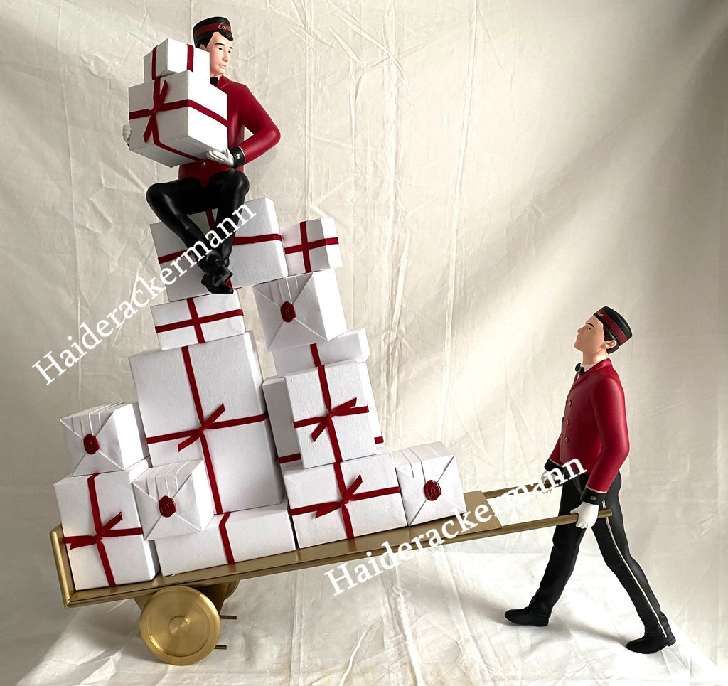 Cartier 2018 Christmas 2 belloy & gift boxes trolley box set