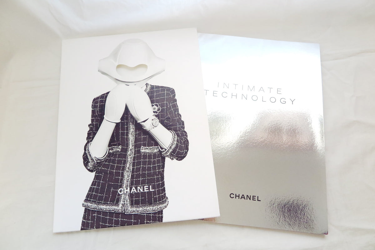 Chanel by Karl Lagerfeld 2017 Fall Winter collection