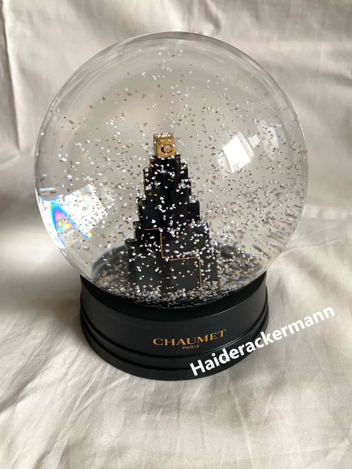 Chaumet 2023 Christmas gift box Christmas tree snow globe