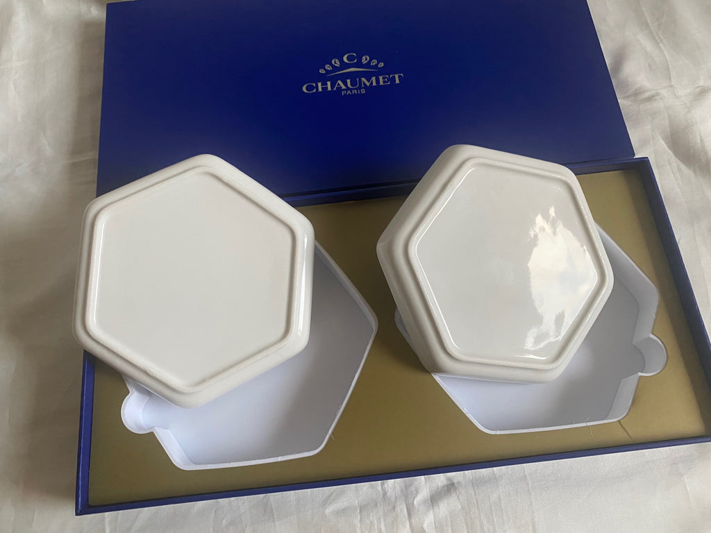 Chaumet 2024 Bee motifs ceramic trinket tray