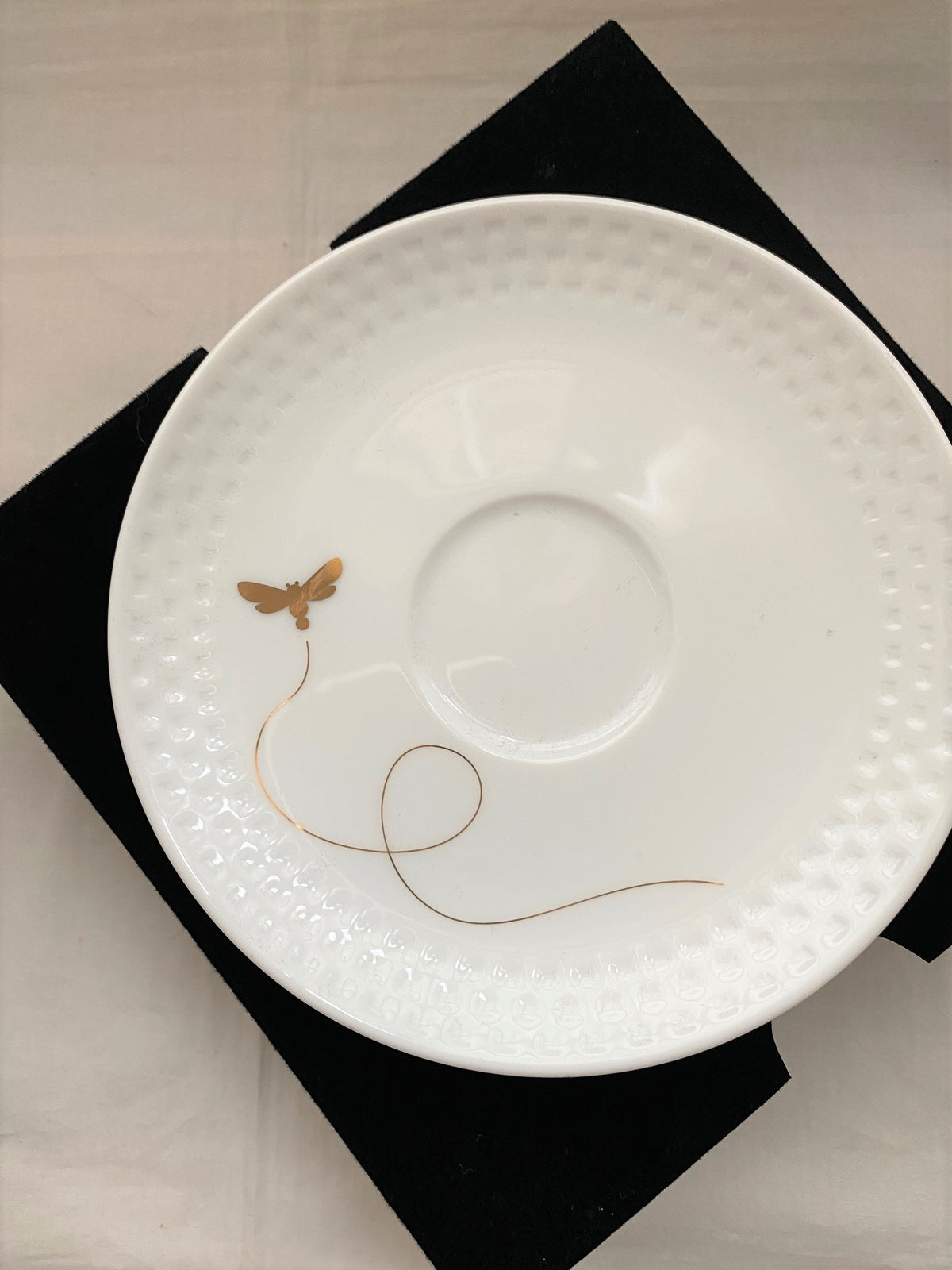 Chaumet x Noritake gold dragonfly motif tea cup box set