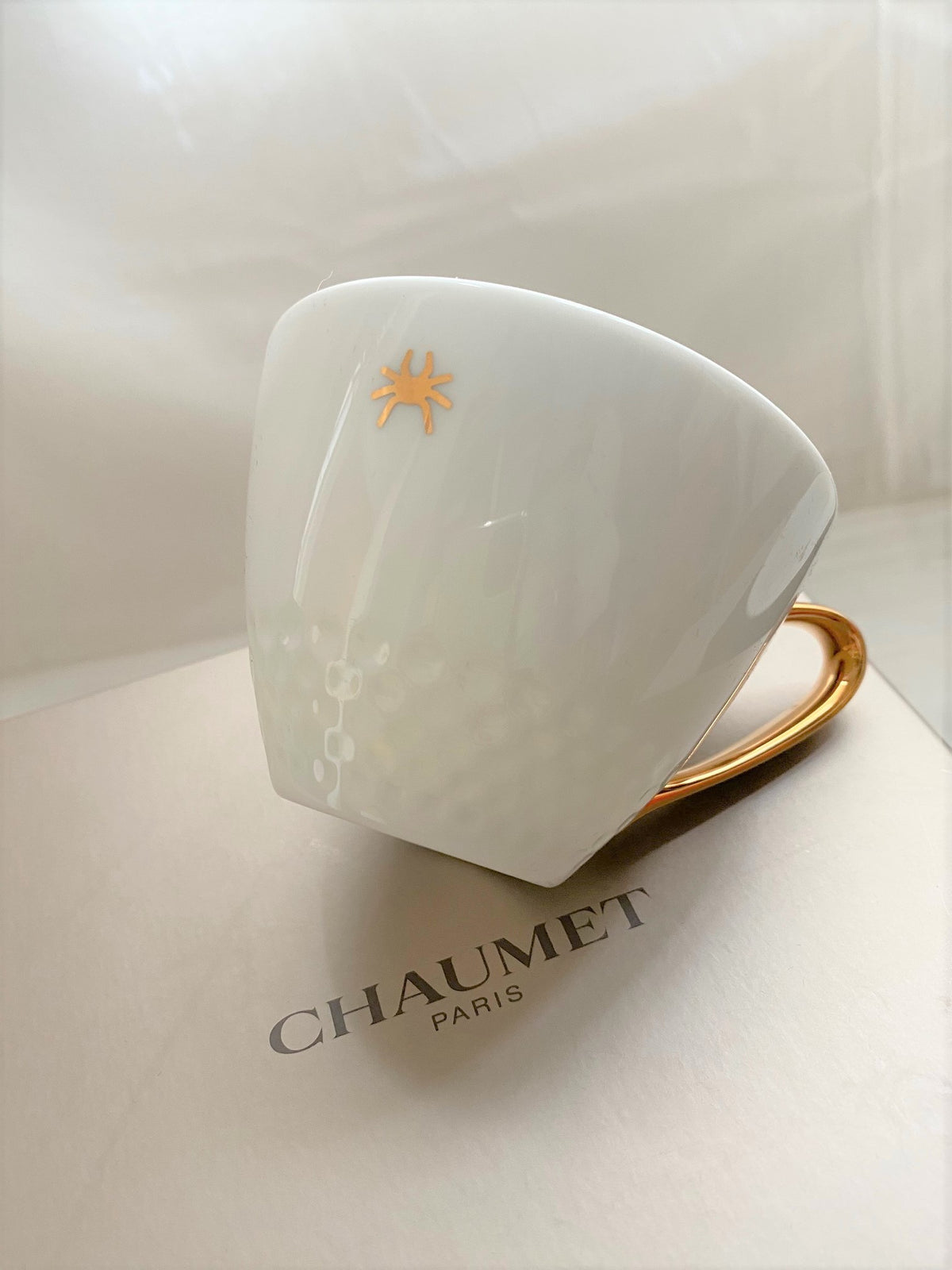 Chaumet x Noritake gold dragonfly motif tea cup box set
