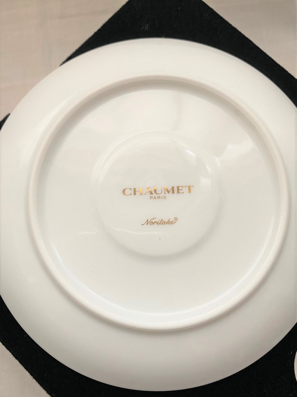 Chaumet x Noritake gold dragonfly motif tea cup box set