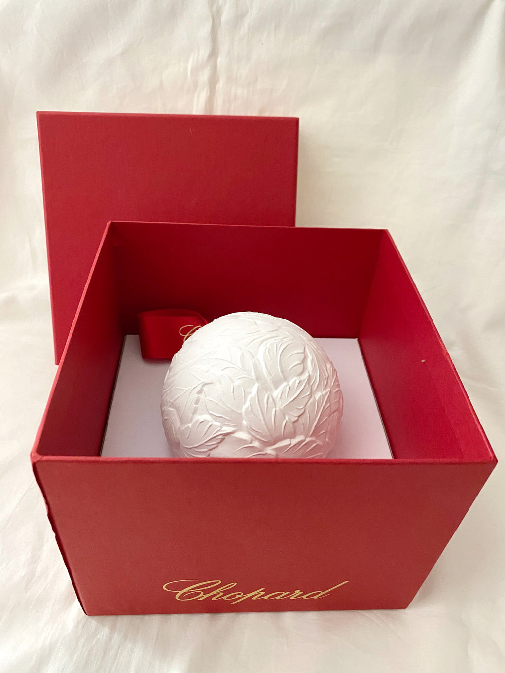 Chopard 2019 Christmas white ornament