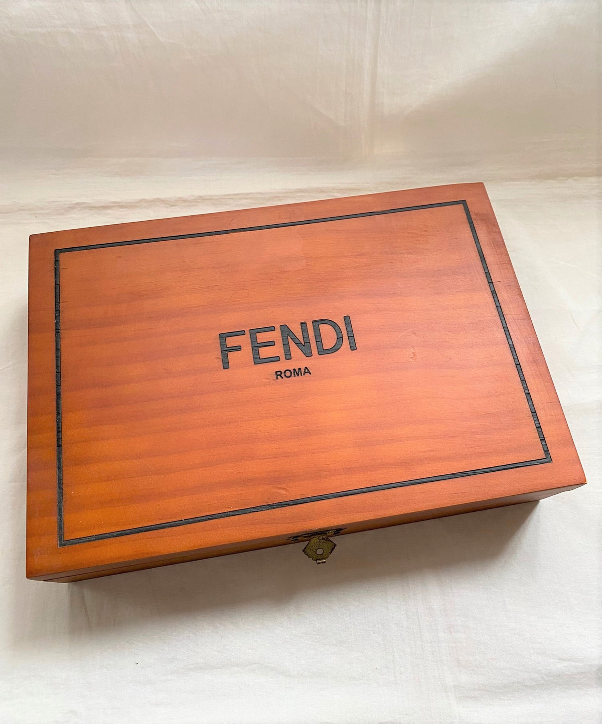 Fendi 2014 Mid-Autumn festival wooden accessories storage box
