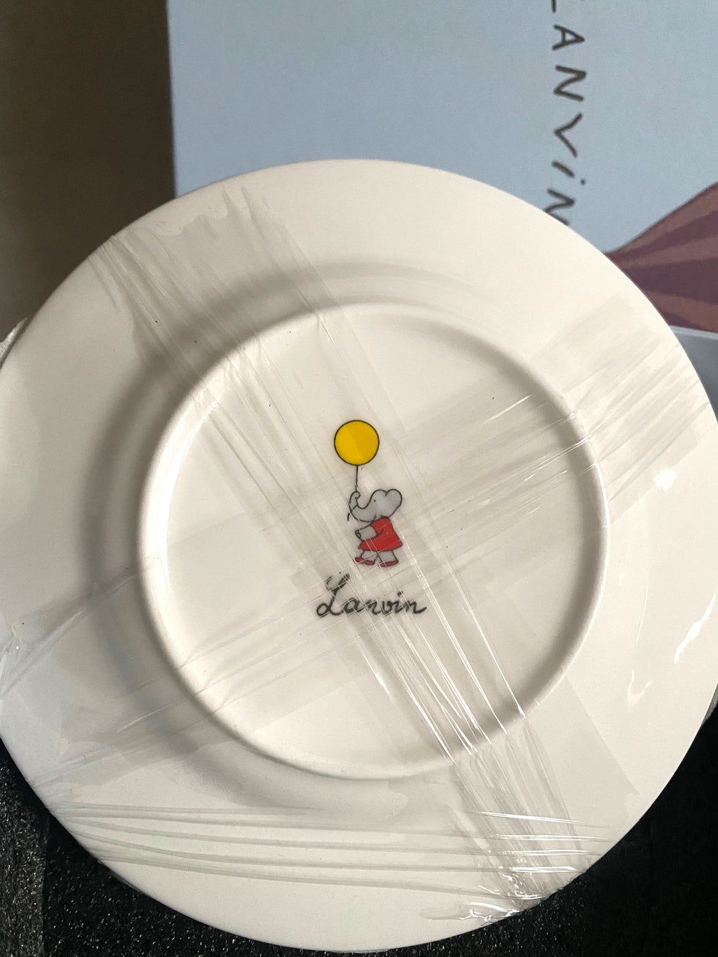 Lanvin 2022 balloon elephant motifs ceramic tea cups plates box set