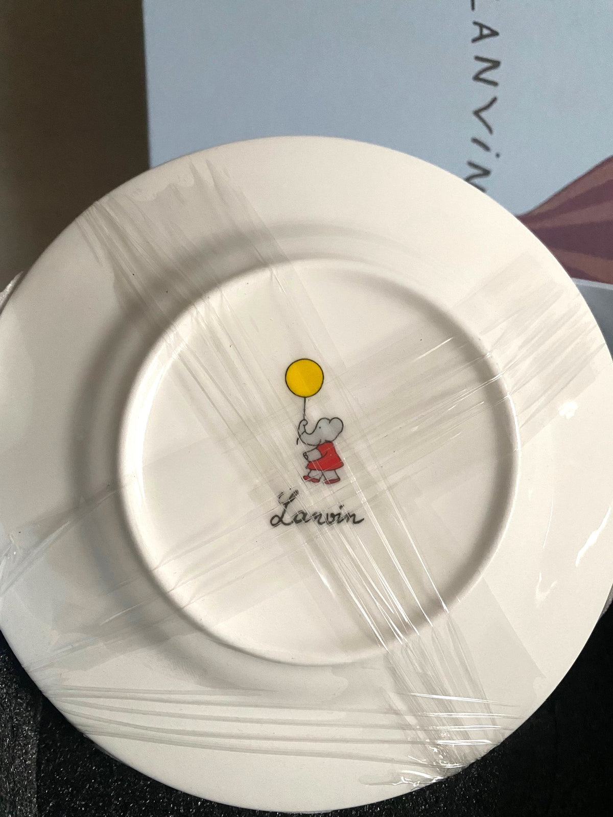 Lanvin 2022 balloon elephant motifs ceramic tea cups plates box set