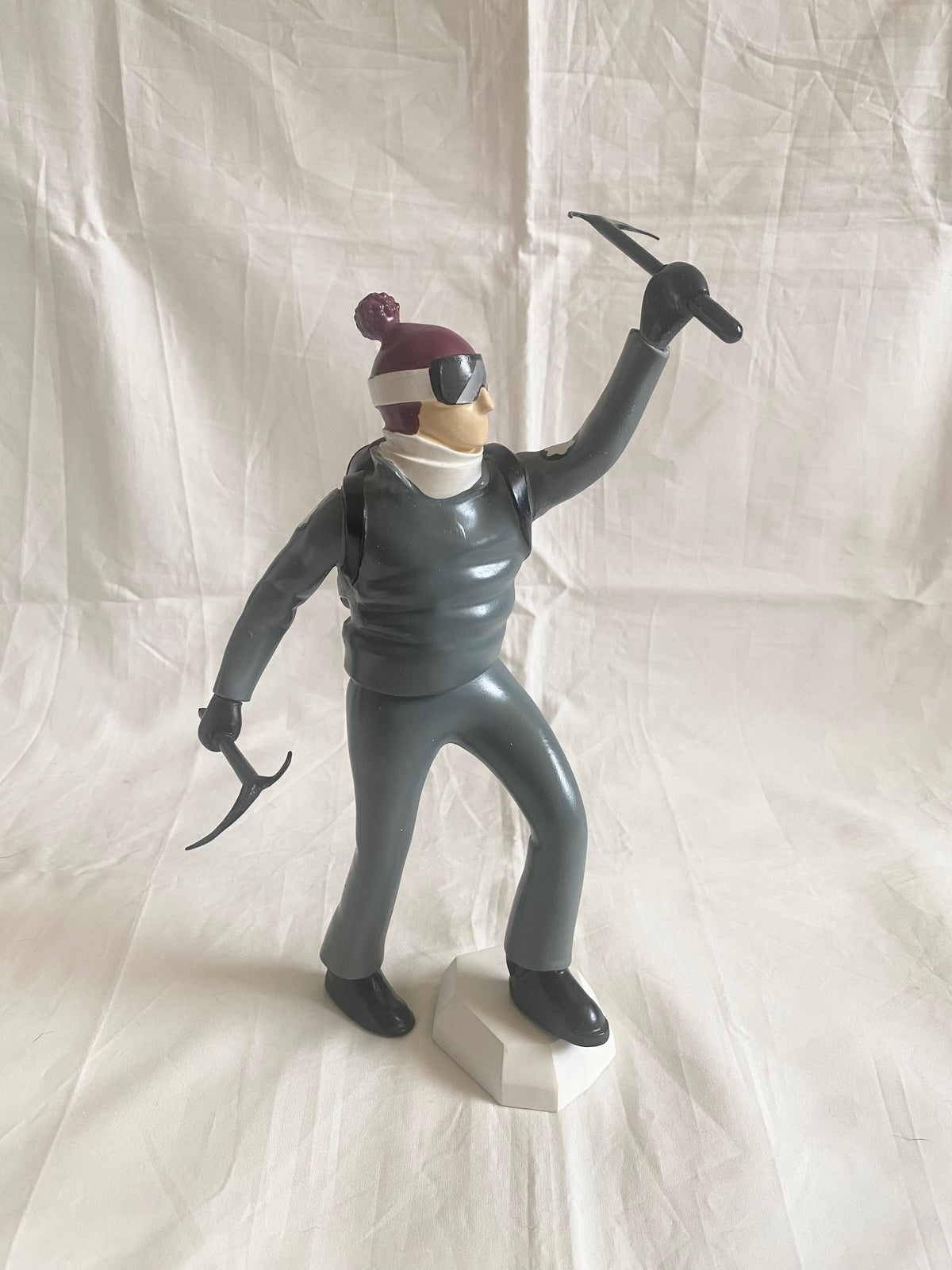Montblanc 2023 Happy Holidays window display props - ski figurine