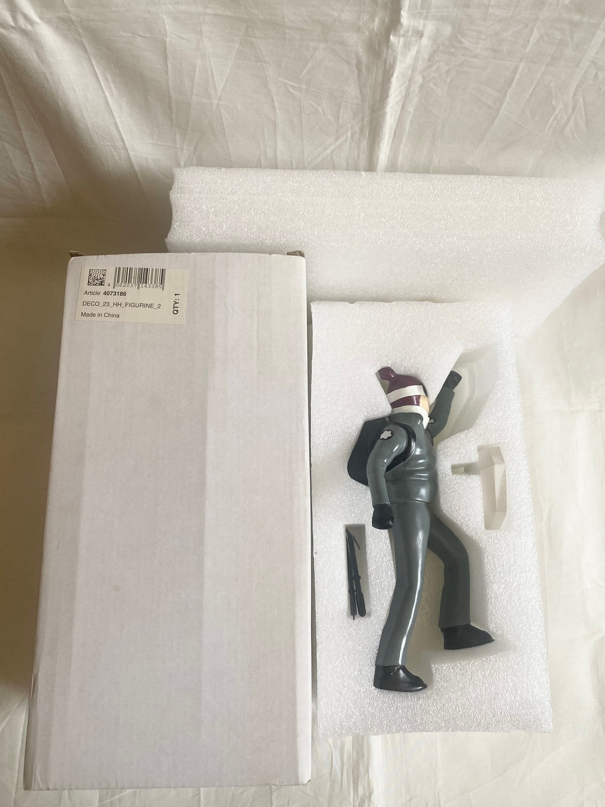 Montblanc 2023 Happy Holidays window display props - ski figurine