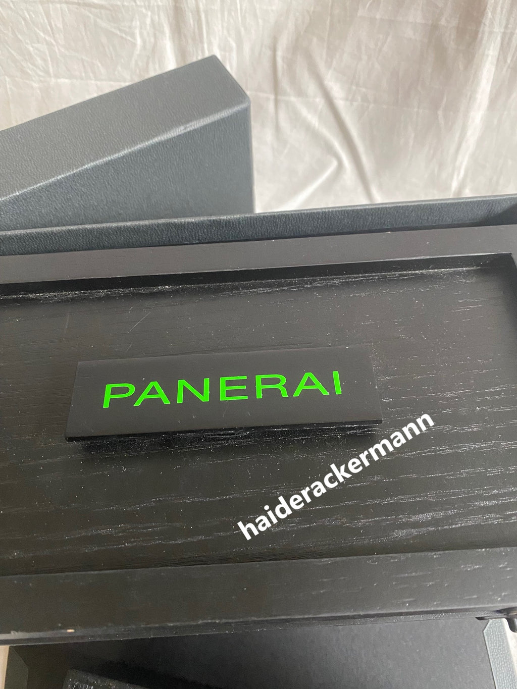 Panerai 2024 Mid-Autumn festival flashlight wood box