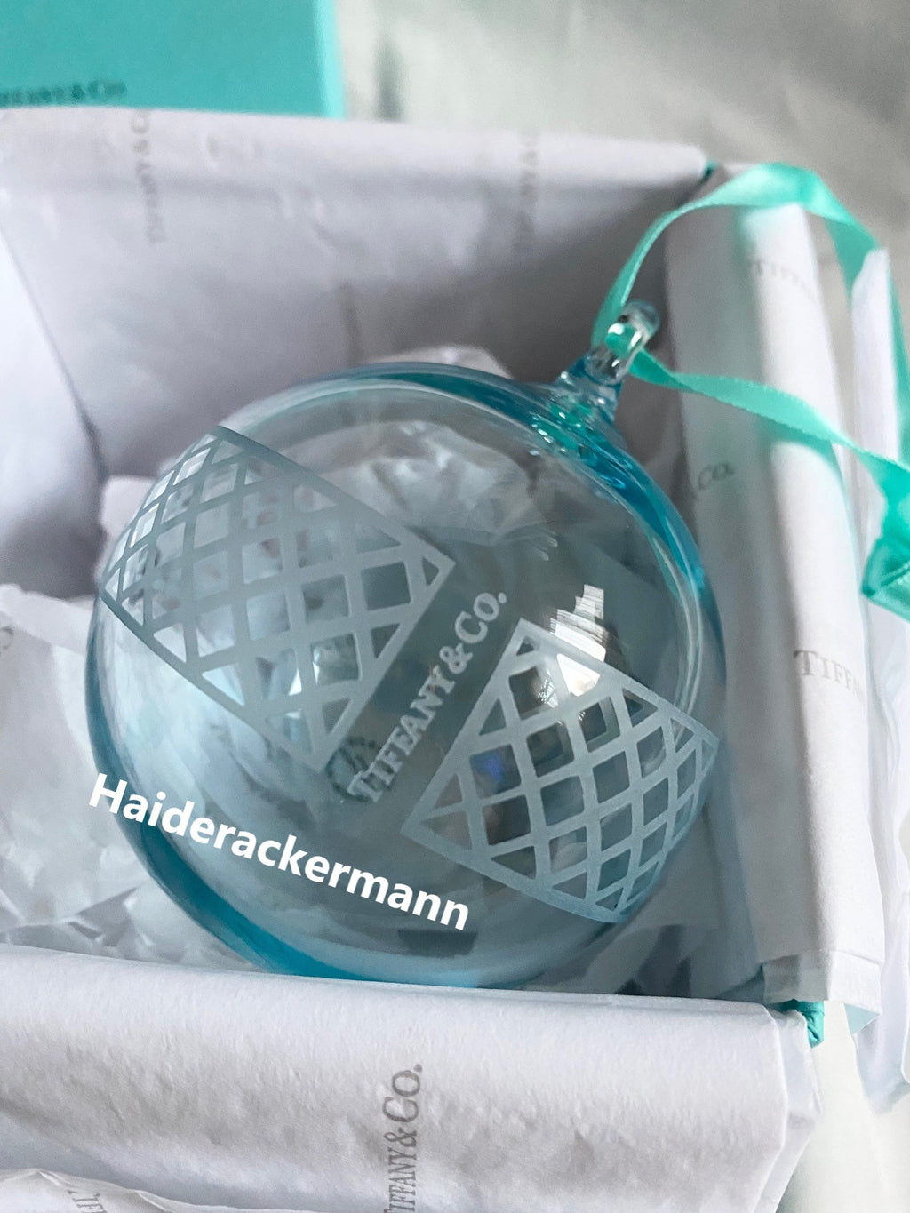 Tiffany & Co 2020 Christmas glass ornament