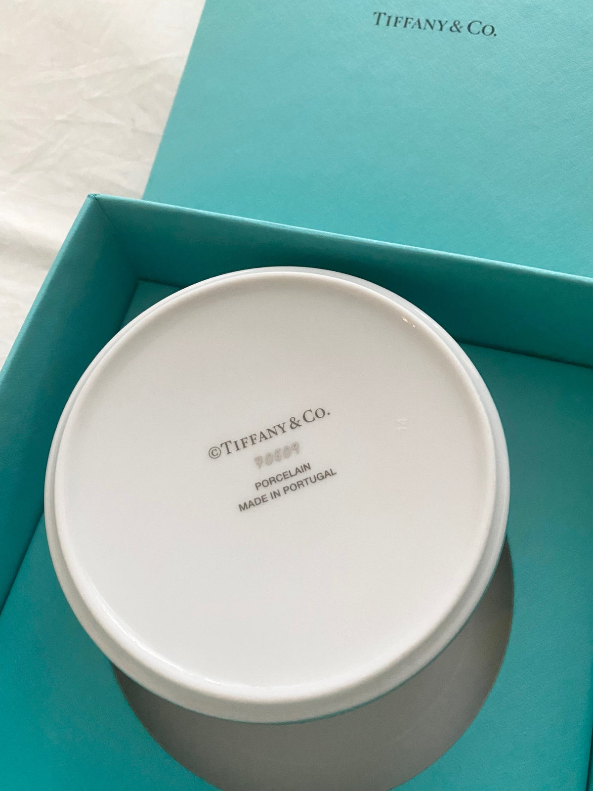 Tiffany & Co NYC flagship motif porcelain trinket box