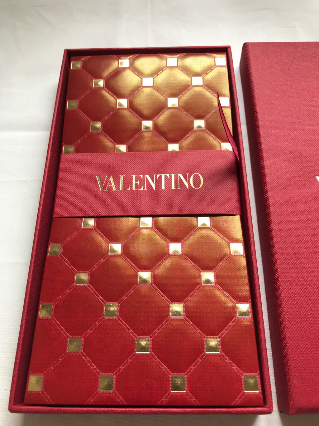 Valentino 2018 Chinese New Year rockstud red packet
